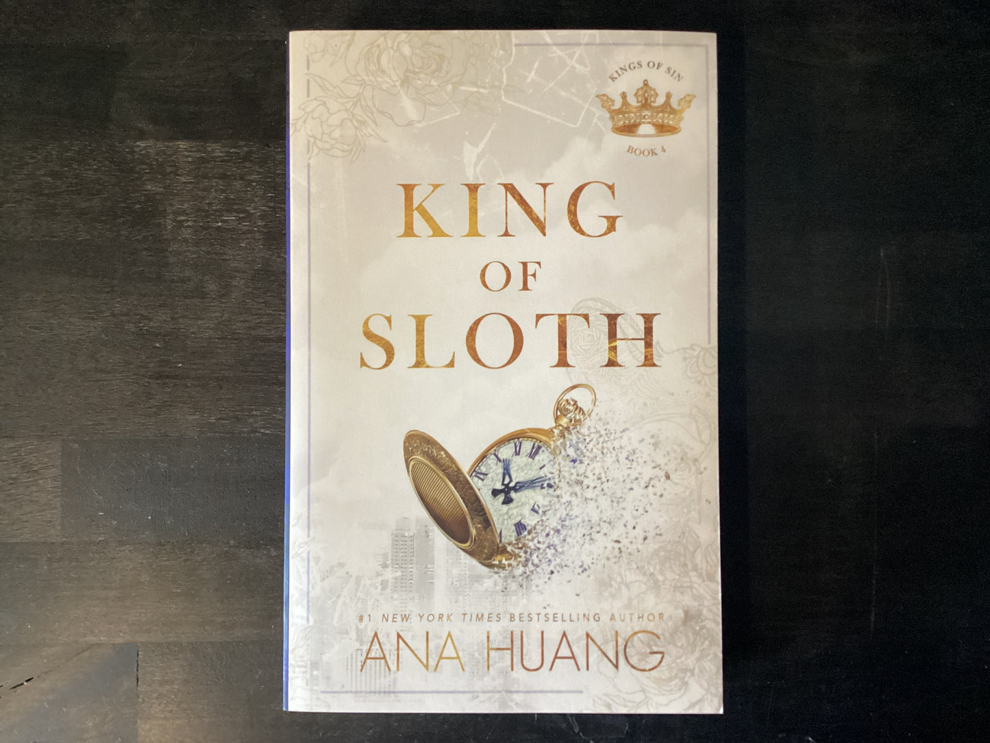 KING OF SLOTH ,HUANG ANA