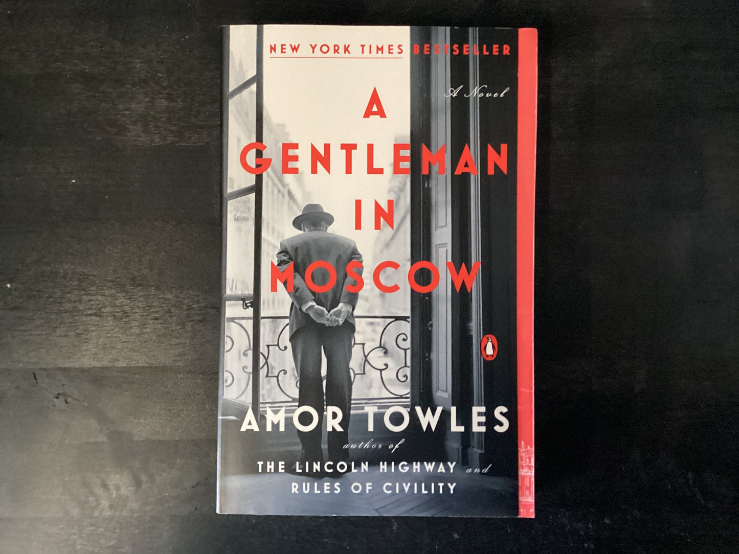 GENTLEMAN IN MOSCOW ,TOWLES AMOR