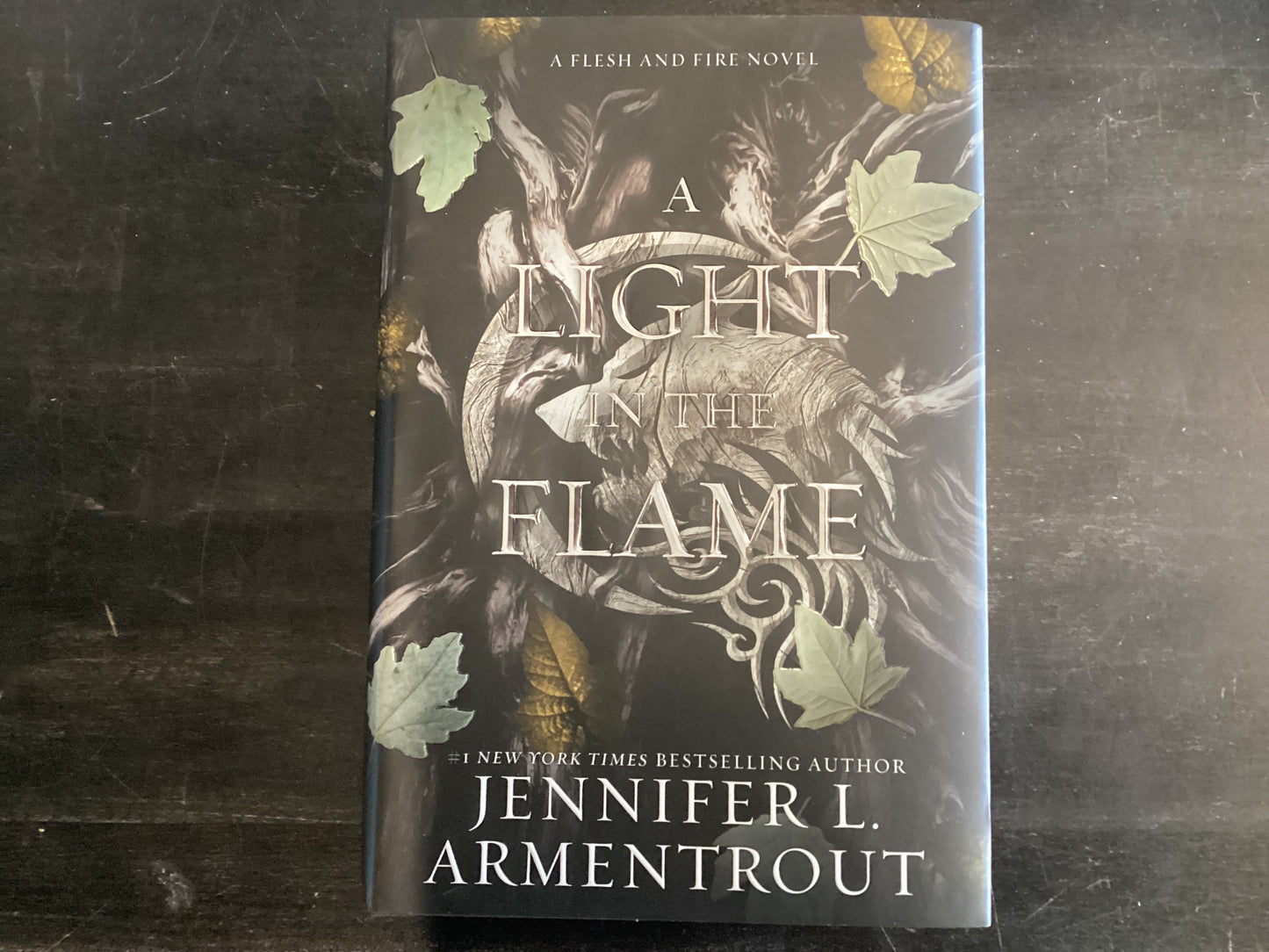 A Light in the flame - Armentrout, Jennifer