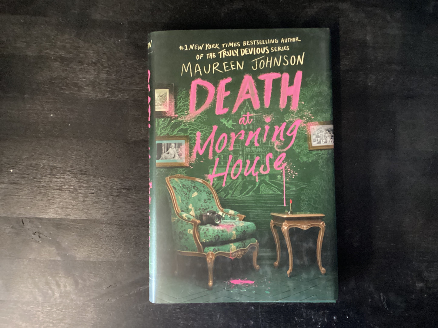 DEATH AT MORNING HOUSE ,JOHNSON MAUREEN