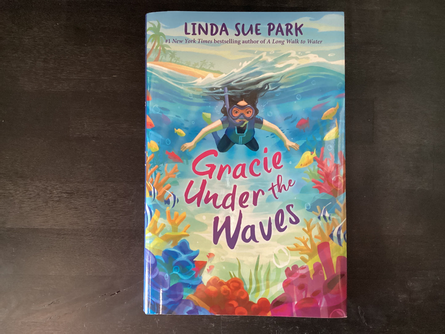 GRACIE UNDER THE WAVES        ,PARK LINDA SUE