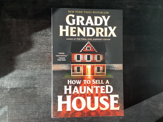 How to Sell a Haunted House,Hendrix, Grady
