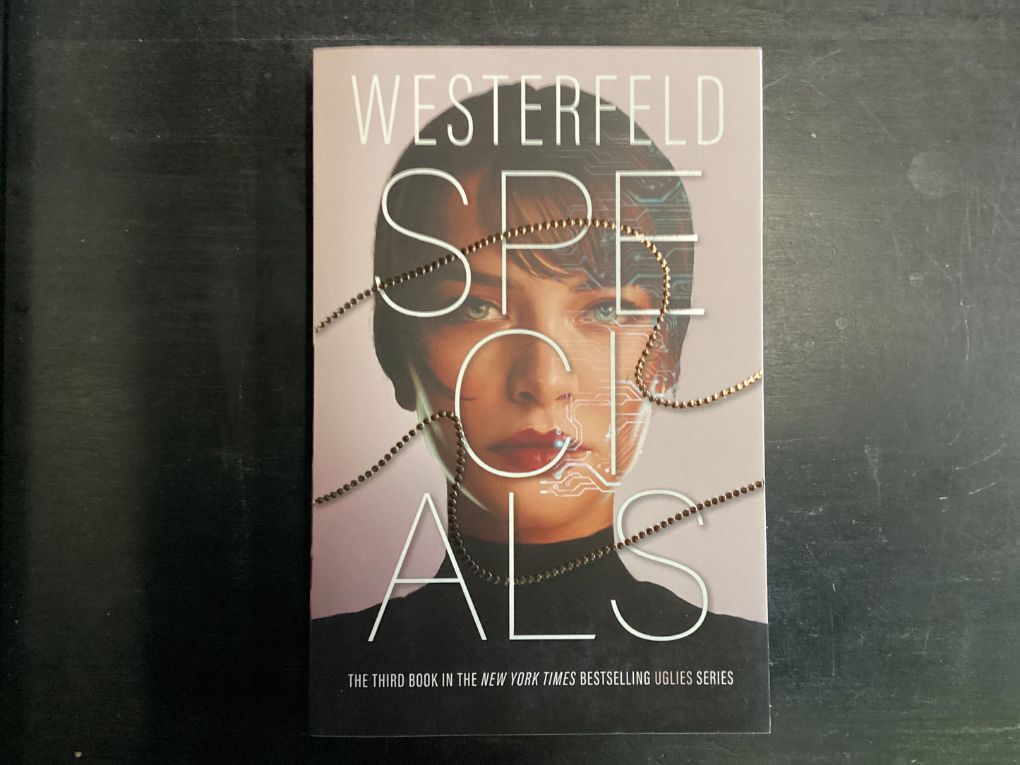 Specials, Westerfeld, Scott