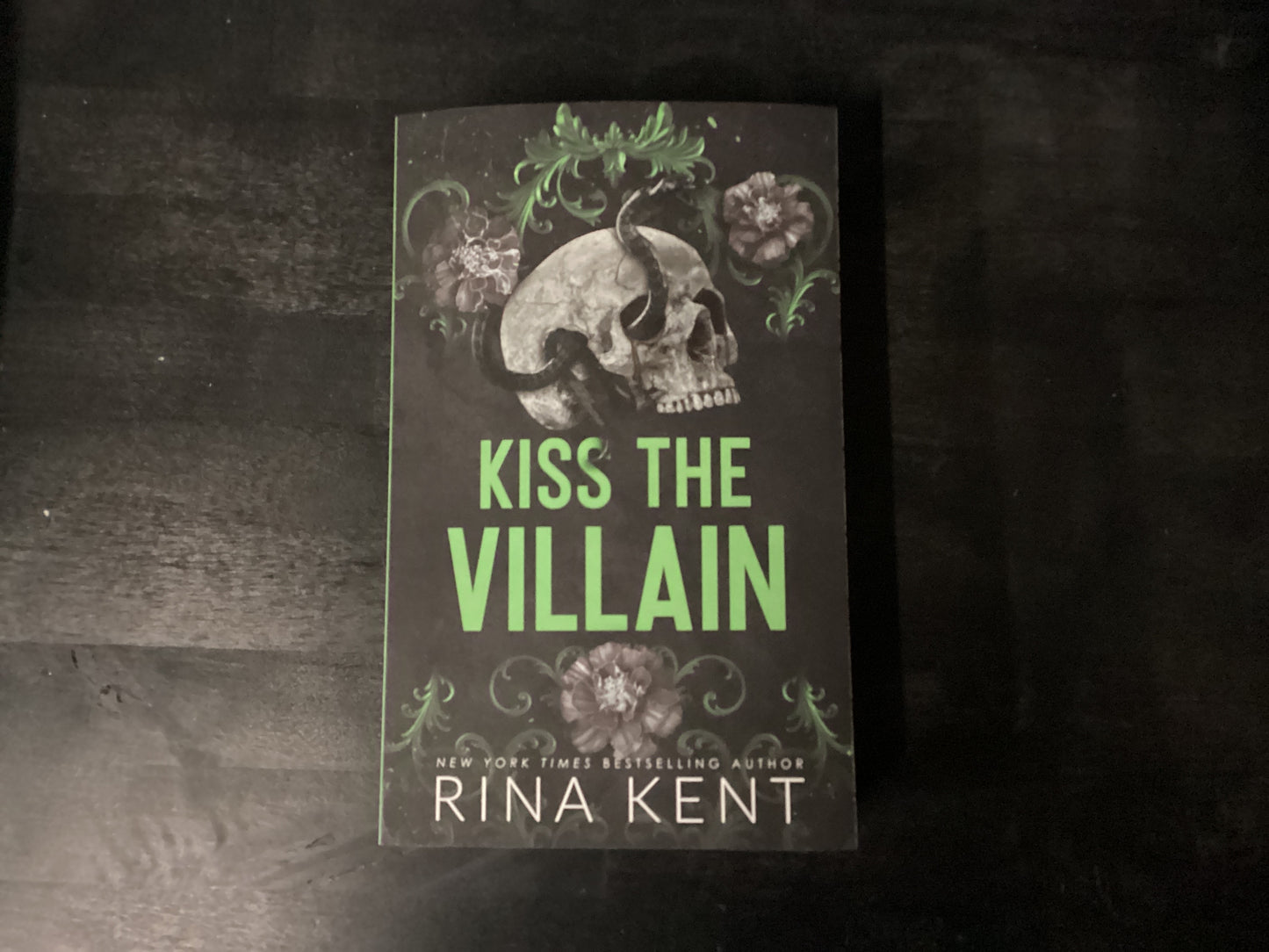 Kiss the Villain (Standard Edition),Kent, Rina