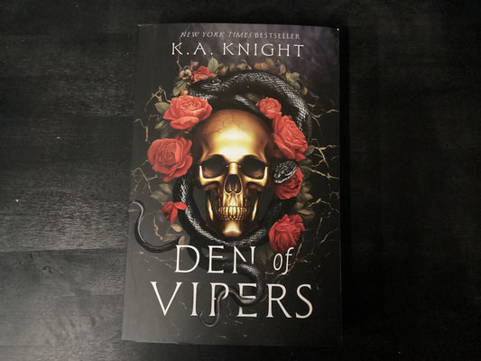 Den of Vipers: A Dark Romance,Knight, K a