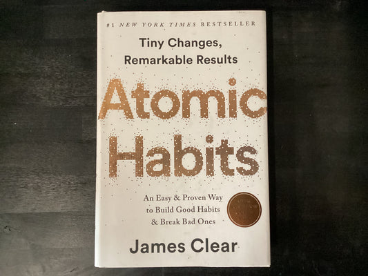 Atomic Habits: An Easy & Proven Way to Build Good Habits & Break Bad Ones,Clear, James