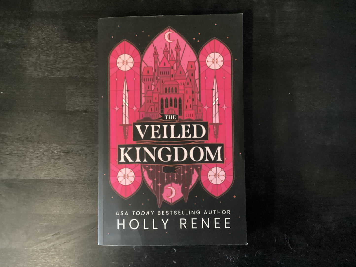 VEILED KINGDOM                ,RENEE HOLLY