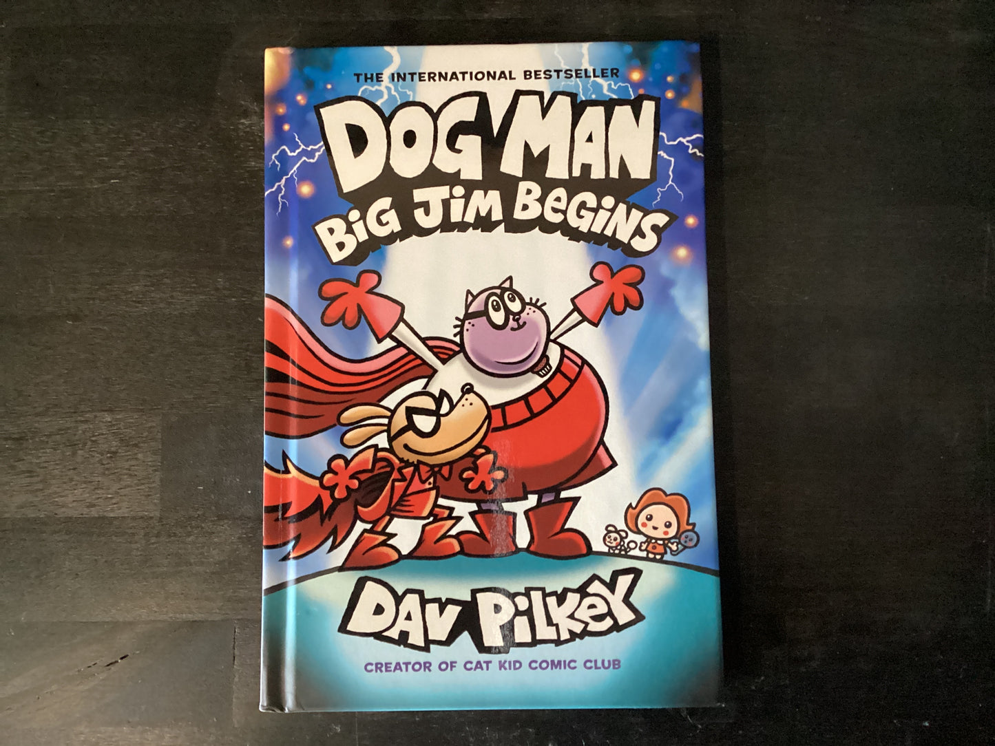 Dog Man: Big Jim Begins: A Graphic Novel (Dog Man #13): From the Creator of Captain Underpants,Pilkey, Dav ; Pilkey, Dav